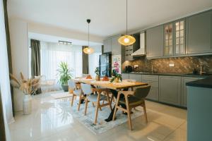 Therme - Corbeanca by The Lake Luxury Villa