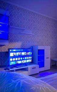 Затишна сучасна квартира для пари чи бізнес-поїздки