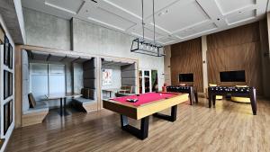Park McKinley West Classic Luxury 1Br