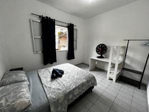 Praia Gonzaguinha São Vicente 2 Dorm 1 com Ar condicionado WiFi 100 mts da Praia e todo comercio , bares e restaurantes ao lado