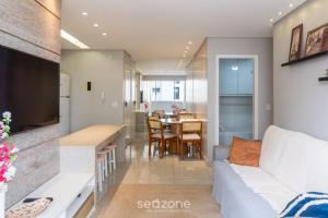 Apto 2QTs a 950 m do Shopping Flamboyant UNQ1104