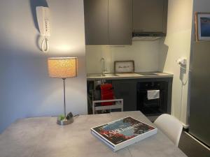 "LAGO VERDE" Como garage privato