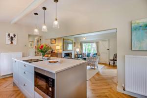 3 Bed in Marden oc-w28286
