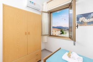 Berchida, Spazioso APT con verande a La Caletta img19