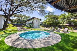 Villarreal Studios Oasis 3