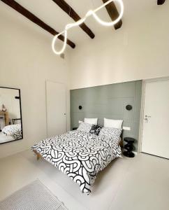 Andreia Neapolitan room