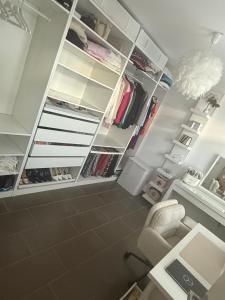 3 Room Apt Bonn