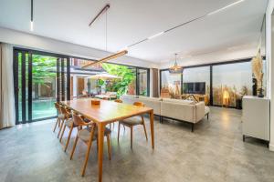 Kota Villa- Beautiful 4BR Stay near the Beach