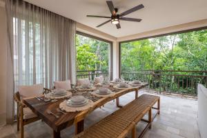 Artila Tulum Jungle Living w Private Jacuzzi