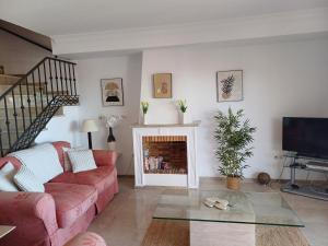 Alcaidesa Villa, 6 rooms, pool and golf