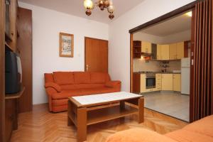 Apartment Vodice 6452a