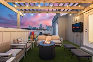 Designer Dallas Home Rooftop Kid Friendly Stay