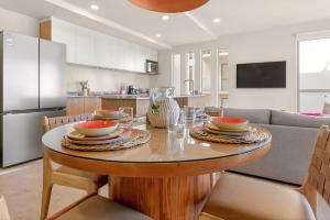 Playa del Desierto - Stylish 2BR Cabo Escape