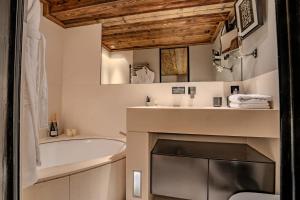 Cozy and Modern Apt in Prime Location Megeve