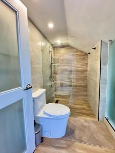 Lovely 2-Bedrooms Beach Apartment with Pool #2