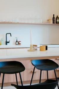 Designer Seafront Stay 2 Bed