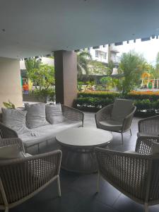 Apartment l Studio Suite l pool view I