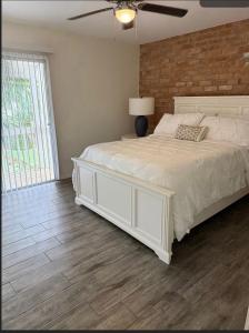 Boca Chica Modern Condo