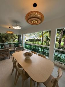 Luxury and Comfort Steps from the Beach