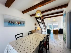 Maison calme proche plage - 5 pers. - FR-1-709-104
