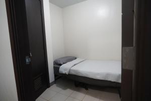 Spacious 3BR Condo with Pool Access and City View
