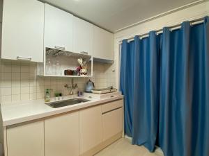 Sallys House by Gangnam