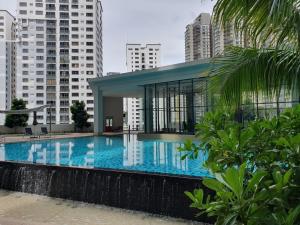 Posh at Sunway 163 by Ooakstay