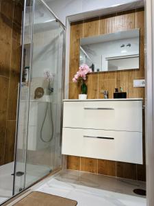 Raxy Deluxe Beach Apartment