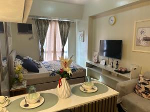 Avida Tower 4 L21 staycation rm1104