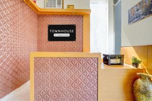 Super Townhouse Roorkee Bypass