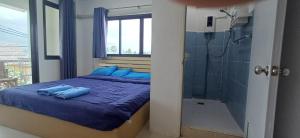P & T Guesthouse