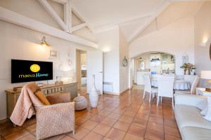 Les Bastides aux Restanques du Golfe de St Tropez - maeva Home - Bastide 4 pièces 8 personnes belle vue mer - Prestige - Super Home MAE-4242