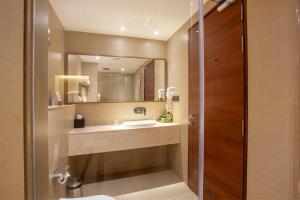 Purple Elephant Luxury Business Hotel