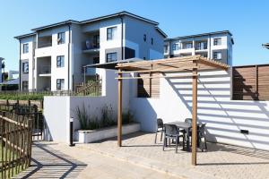 Bliss Ballito - 2 Bedroom Apartment 5 by First Private Stays