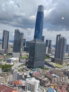 AXON suites Skylight near TRX and Pavillion