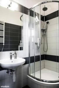 Elegant Apartment Foksal Bis