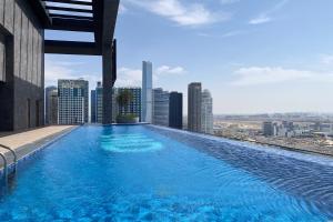 Mira Holiday Homes - Brand New Modern 1 BR in Marina Living