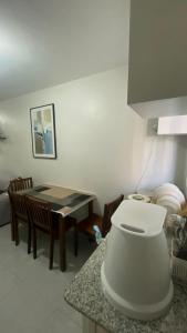 Joann Homestay 25