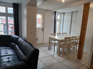 Beautiful 150 m cottage, 4 bedrooms, sleeps 7