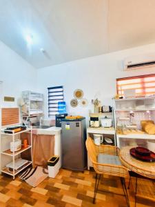 Olango Island - Tiny Guest House - S&E-3