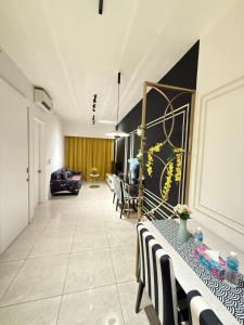 AXON suites Aurora