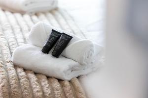 37th Floor & Stunning Burj Khalifa View