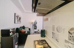 1BR Apartment 16th Floor City Views, Kilimani