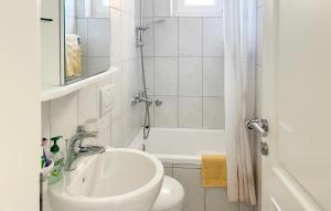 Nice Apartment In Barbat With House Sea View