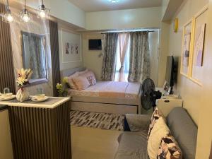 Avida Tower 4 L21 staycation rm1104