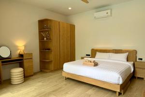 Brand New Modern Designer Villa 2BR w Private Pool