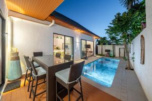 Balangan Beach - Villa Sixteen