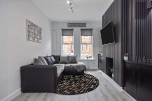 2 bed city side house