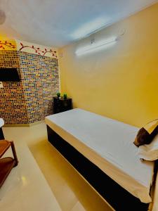 Sun India Guest House