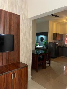 88 STAY INN Edappally